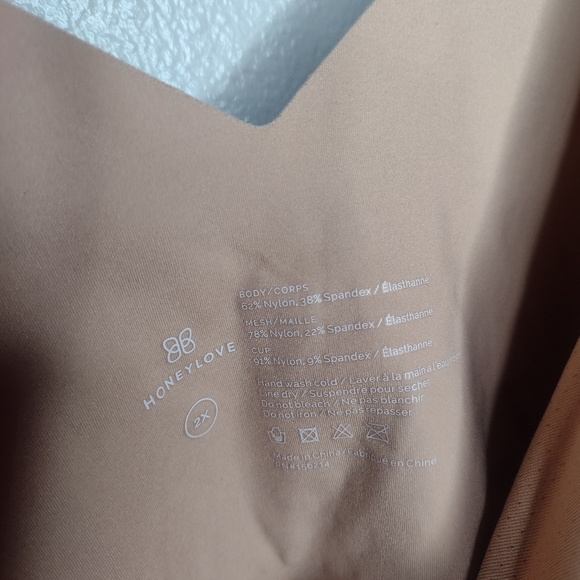 Honeylove Women's Shapewear Sleeveless Smoothing Cami Tank 2X Biege Padded B9 - Picture 2 of 3